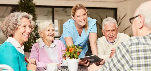 Pflegefachkraft (m/w/d) - Ein starkes Team wartet auf Sie! Mönchengladbach - Katharinenstift - Am Bunten Garten - Praxia