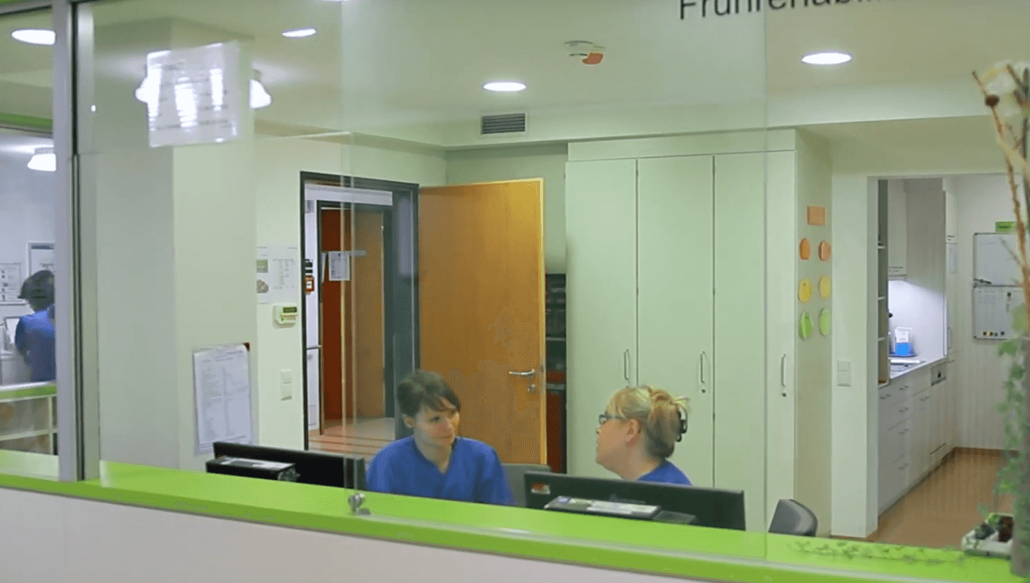 Pflegefachkraft (m/w/d) im Springerpool - Wir haben den passenden Job für Dich! Waldkirch - BDH-Klinik Waldkirch - Praxia