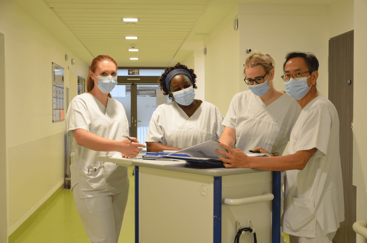 Pflegefachkraft (m/w/d) - flache Hierarchien und eine familiäre Arbeitsatmosphäre warten auf Dich! Hamburg - Evangelisches Amalie Sieveking Krankenhaus - Praxia