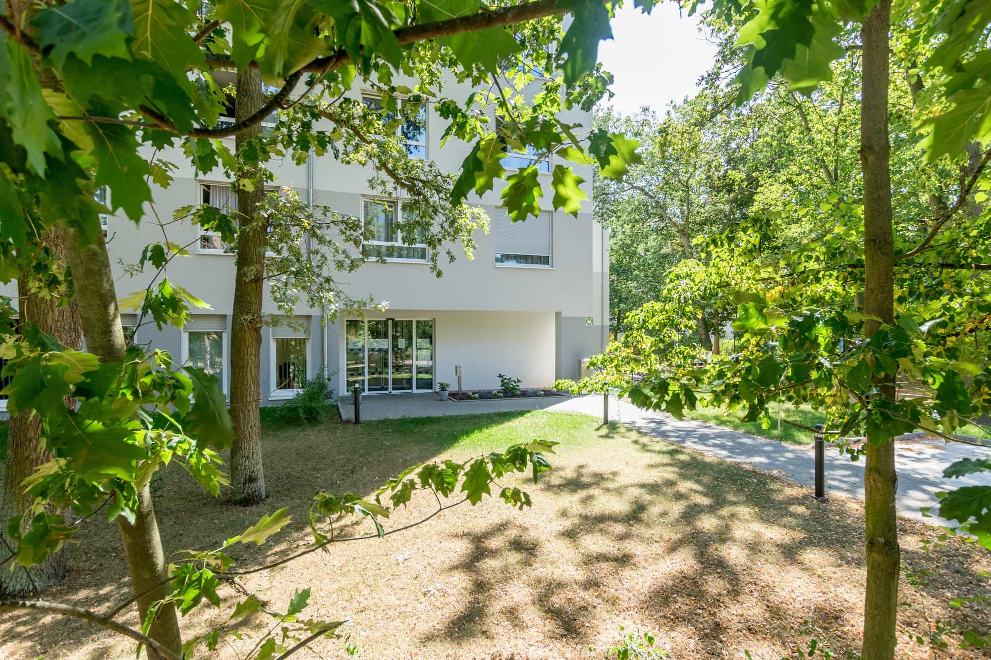 Gelernte Pflegehilfskraft (m/w/d) - Komm' in unser Team!  Potsdam - Azurit Seniorenzentrum Sternenblick - Praxia