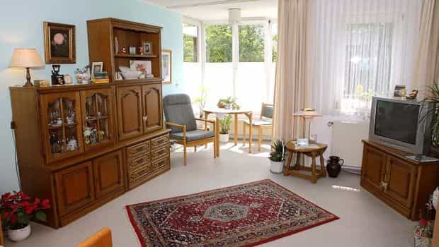 Pflegefachkraft (m/w/d) - Sie möchten für Menschen da sein? Dann sind Sie bei uns richtig! Ratingen - Diakonie Düsseldorf-Mettmann Haus Wichern - Praxia