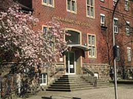 Pflegefachkraft (m/w/d) für die Intensivstation - Pflege und arbeite mit Wertschätzung! Gladbeck - St. Barbara Hospital Gladbeck - Praxia