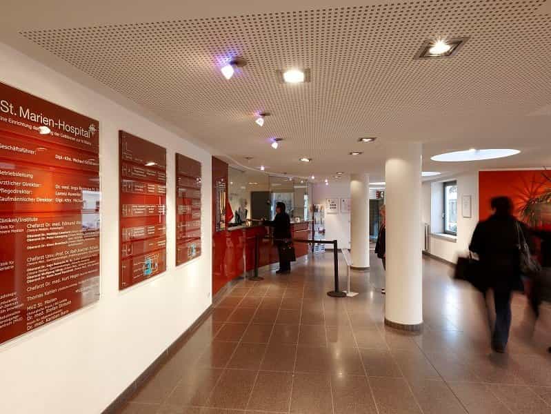 Examinierte:r Altenpfleger:in (m/w/d) für die Geriatrie - Bei uns startet Ihre Karriere! Köln - St. Marien-Hospital Köln - Praxia