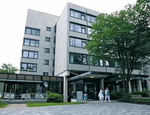 Pflegefachkraft (w/m/d) Intensiv - Werden Sie Teil unseres Krankenhauses!  München - Krankenhaus Martha-Maria München - Praxia