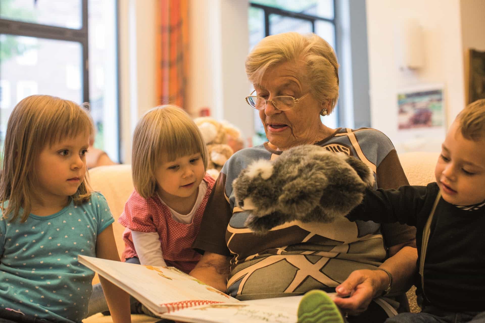 Pflegefachkraft (w/d/m) im Tagdienst - Komm jetzt zu uns! Dresden - Pflege- und Seniorenheim „Clara Zetkin“ - Praxia