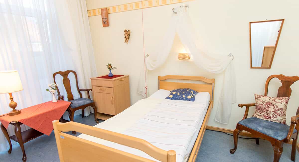 Stellvertretende Pflegedienstleitung (m/w/d) - Pflege und Werte gehören bei uns zusammen! Altenholz - AMICALIS - Seniorenhaus Altenholz - Praxia