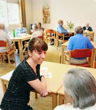 Wohnbereichsleitung (w/m/d) - Teamplayer:in mit Herz gesucht! Hamburg - Seniorenzentrum St. Markus - Praxia