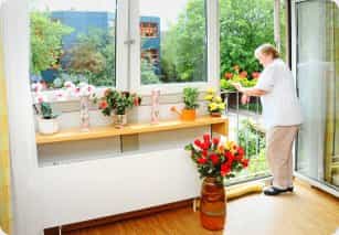 Gelernte Pflegehilfskraft mit 2 jähriger Ausbildung (w/m/d)  - Teamplayer:in mit Herz gesucht! Hamburg - Seniorenzentrum St. Markus - Praxia