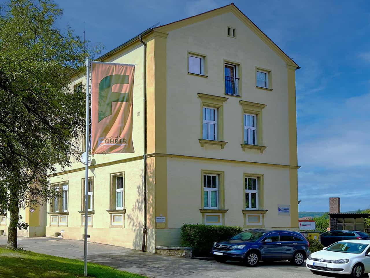 Pflegefachkraft (m/w/d) - Wir freuen uns auf Sie! Heidenheim - Haus Hahnenkamm Seniorenpflegeheim - Praxia