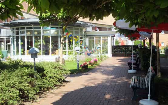 Pflegefachkraft (m/w/d) für den Spätdienst - Komm zur AWO in Kalsow bei Wismar! Benz - Seniorenhaus Kalsow - Praxia