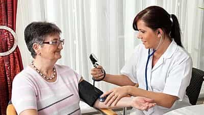 Pflegefachkraft (m/w/d) - Starte mit uns in eine gemeinsame Zukunft! Ravensburg - Evangelische Diakonie ambulante Dienste Friedrichshafen gGmbH - Weingarten - Praxia