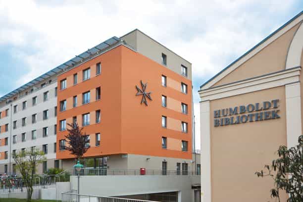 Pflegefachassistent:in (w/d/m) in Teilzeit (20-35 Stunden pro Woche) - Komm in unser motiviertes Team! Berlin - Johanniter-Stift Berlin-Tegel - Praxia