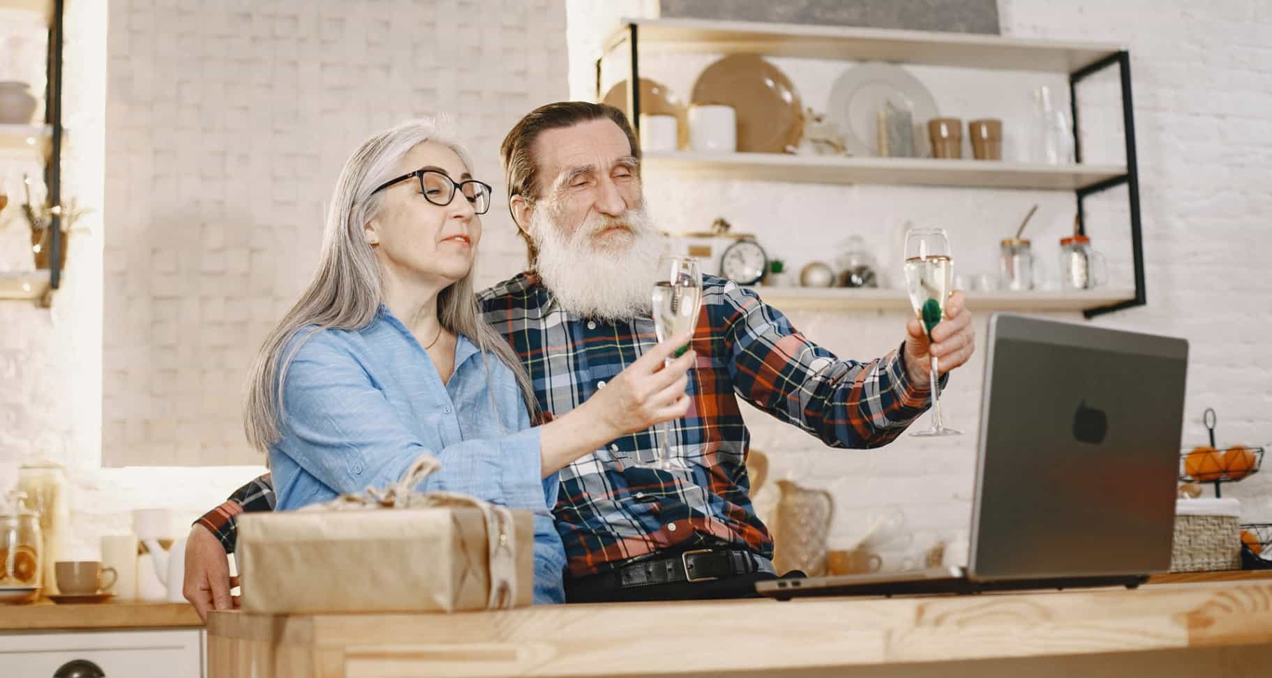 Pflegefachkraft (m/w/d) in Vollzeit - werde Teil von einem besonderen Pflegedienst Kiel - Ambulanter Pflegedienst Herzensgüte GmbH - Praxia