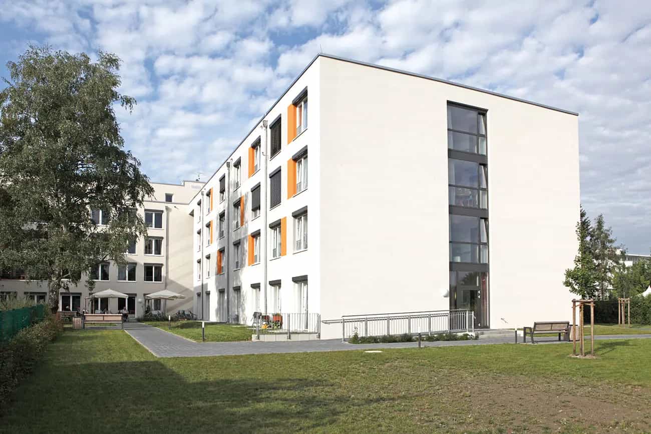 Pflegefachkraft (m/w/d) - Hier kannst Du durchstarten! Ludwigsfelde - Korian - Haus Fontanehof Ludwigsfelde - Praxia