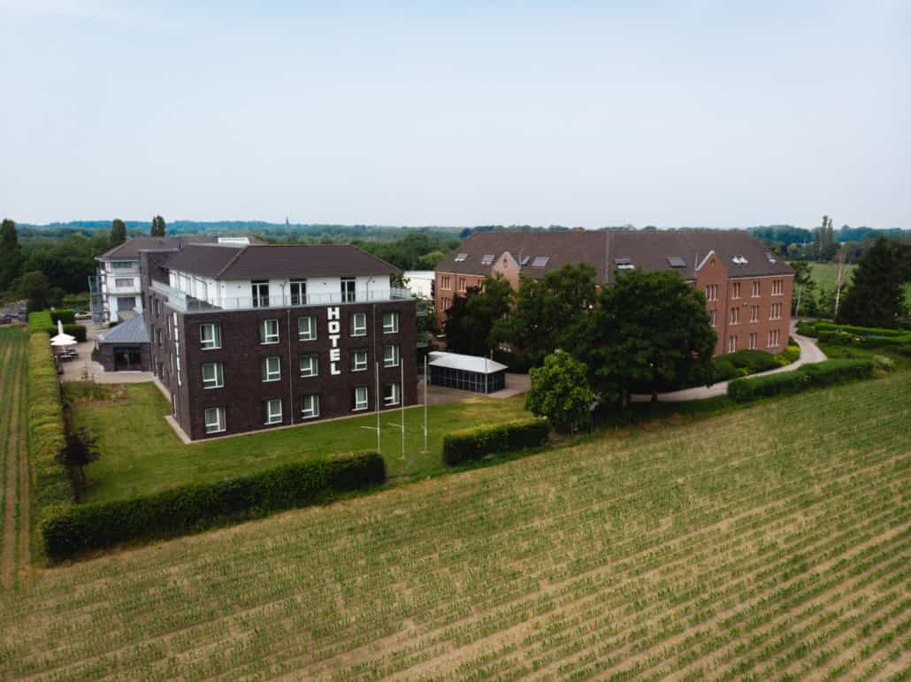 Pflegefachkraft (m/w/d) - Wir freuen uns auf Dich! Bedburg-Hau - newcare home Till - Praxia