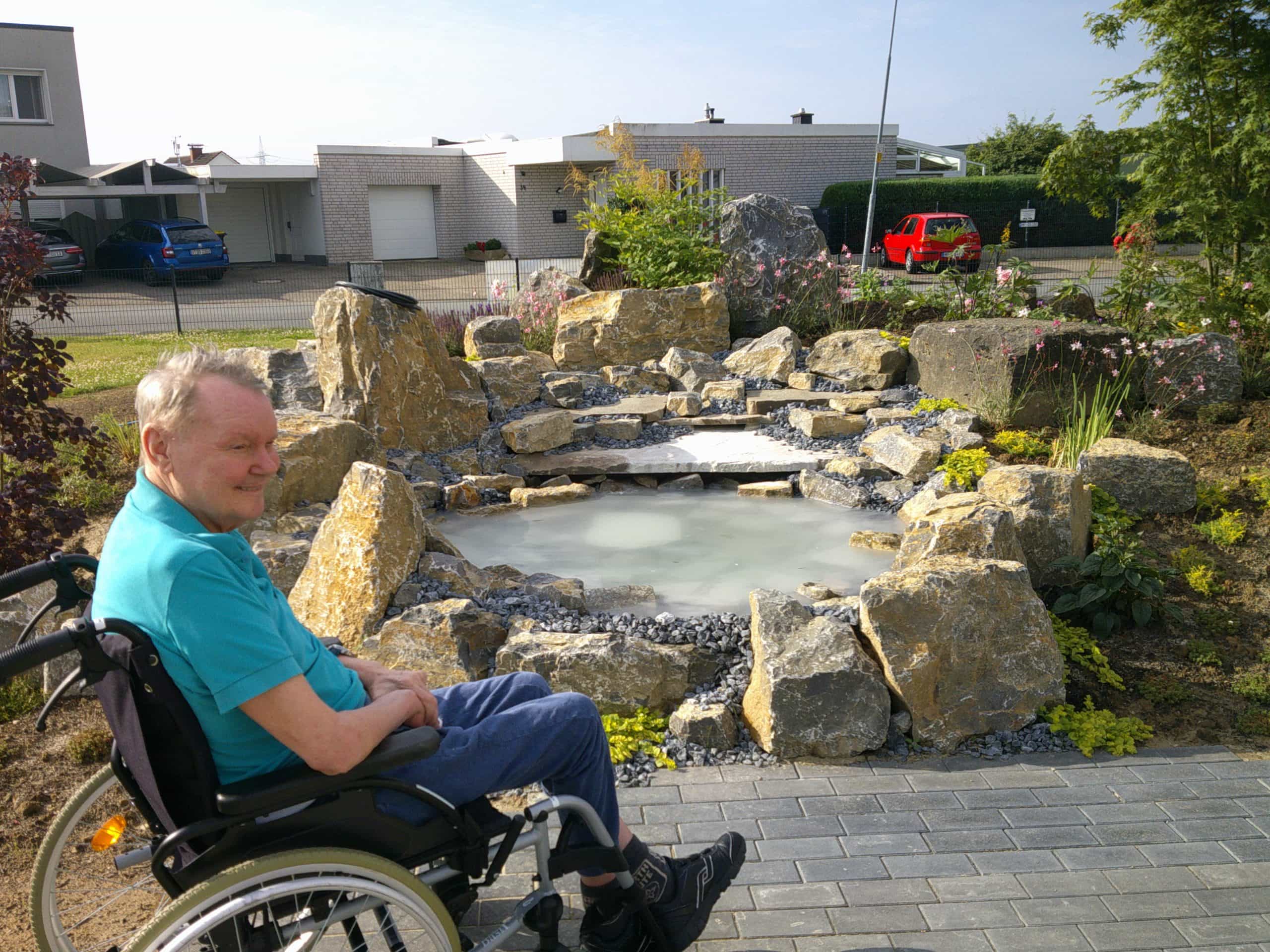 Gelernte Pflegehilfskraft (m/w/d) - Hier kannst Du durchstarten! Hiddenhausen - Emeis - Seniorenresidenz Hiddenhausen (Residenz-Gruppe) - Praxia