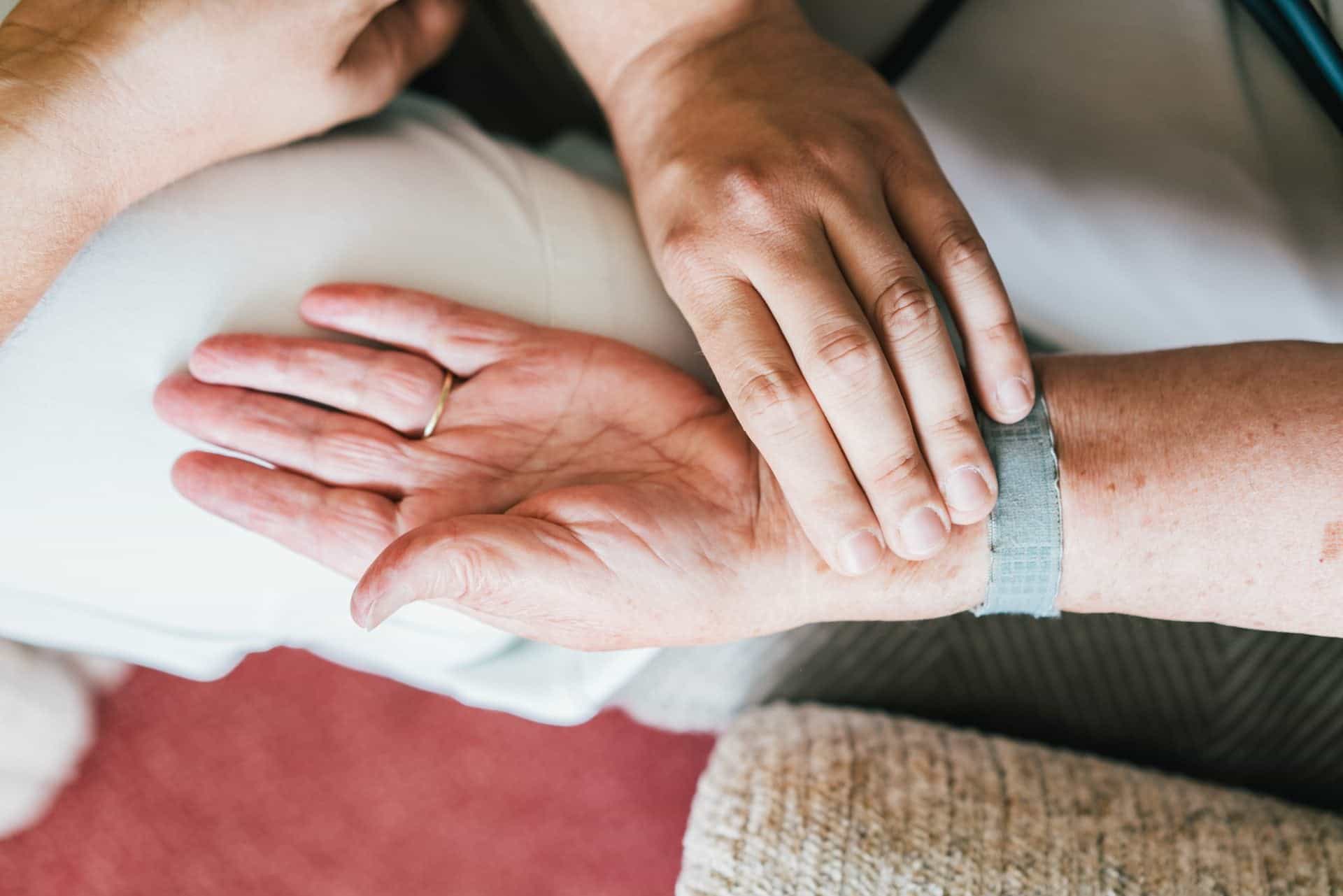 Pflegefachkraft (m/w/d) - Bei uns kannst Du Dich geborgen fühlen! Wismar - Schneider Intensivpflege Wohngemeinschaft Wismar - Praxia