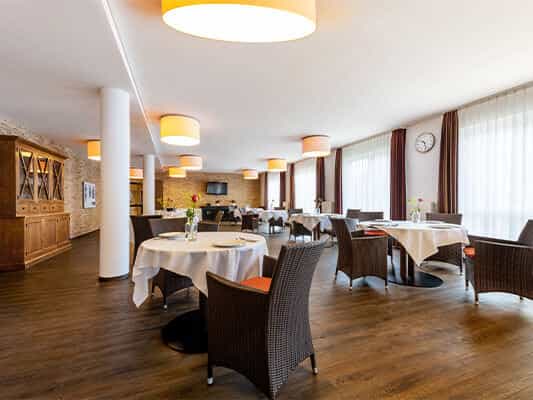 Praxisanleitung (m/w/d) - Bei uns kannst Du Dich geborgen fühlen! Bremen - KerVita Senioren-Zentrum "Schöne Flora" - Praxia