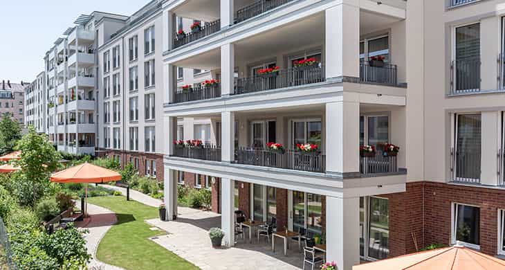 Wohnbereichsleitung (m/w/d) - Komm in unser Team! Nürnberg - Seniorenstift Theresias - Praxia