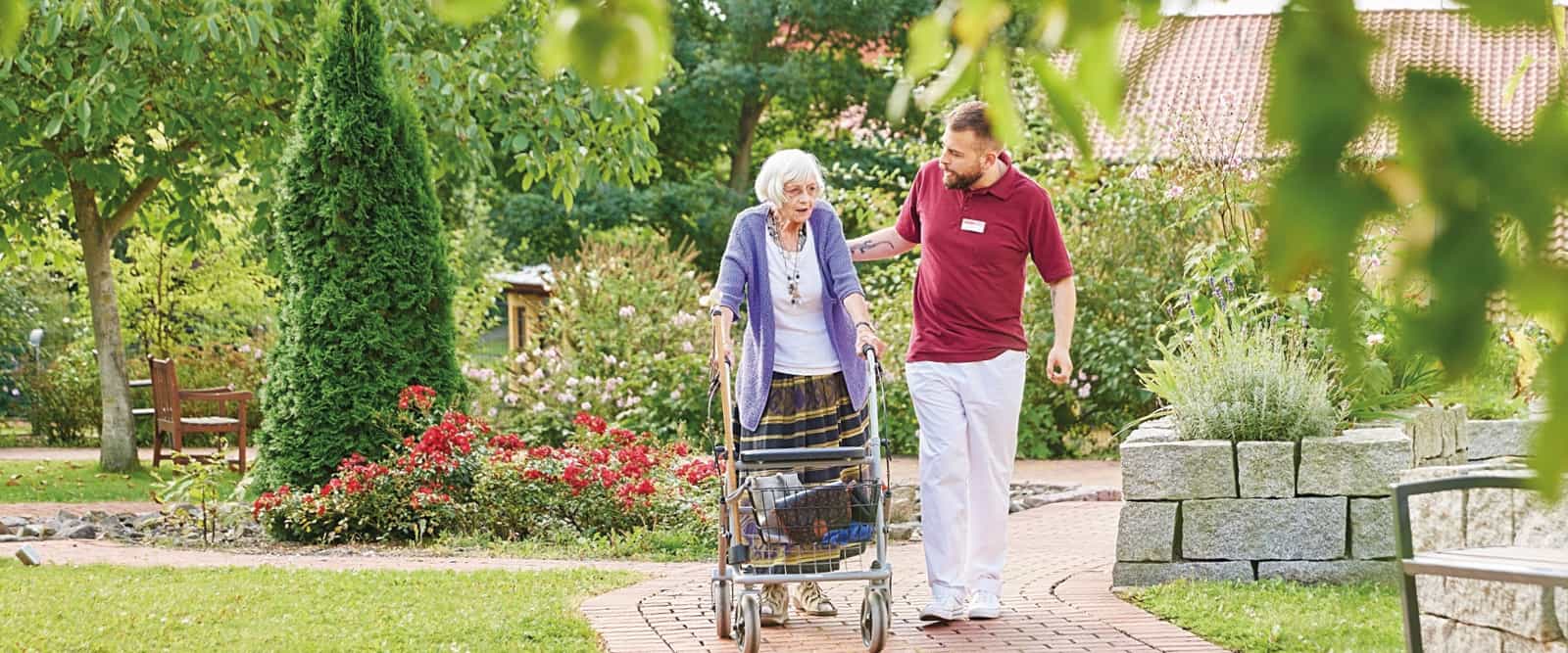 Pflegefachkraft (m/w/d)  - Teamplayer:in mit Herz gesucht! Göttingen - SenVital Senioren- und Pflegezentrum Göttingen Luisenhof - Praxia