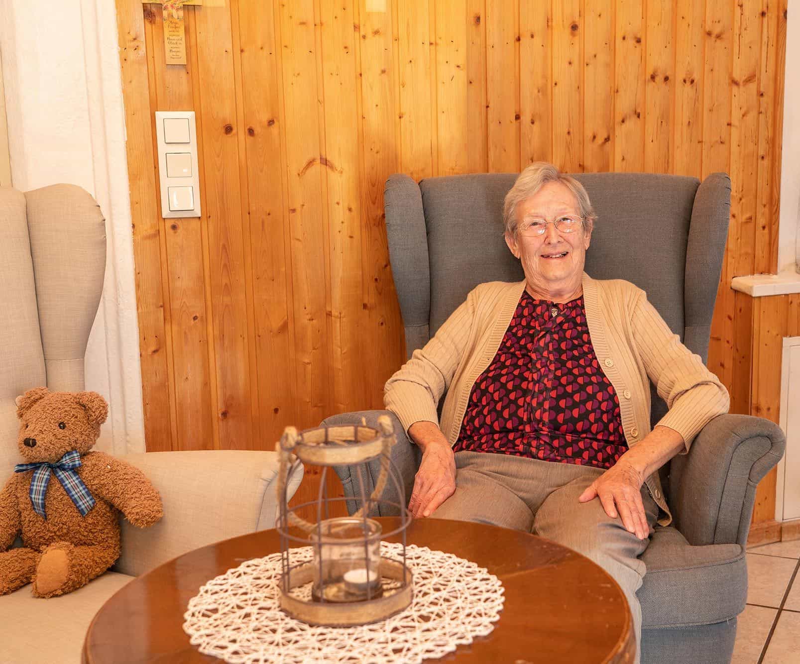 Pflegefachkraft (w/m/d) - Pflege mit Herz Bayreuth - Ruhesitz Stein GmbH - Praxia