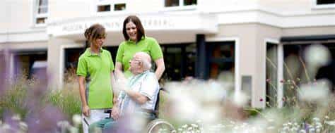 Pflegefachkraft (m/w/d) - Herzlich willkommen! Hamburg - PFLEGEN & WOHNEN FARMSEN - Praxia