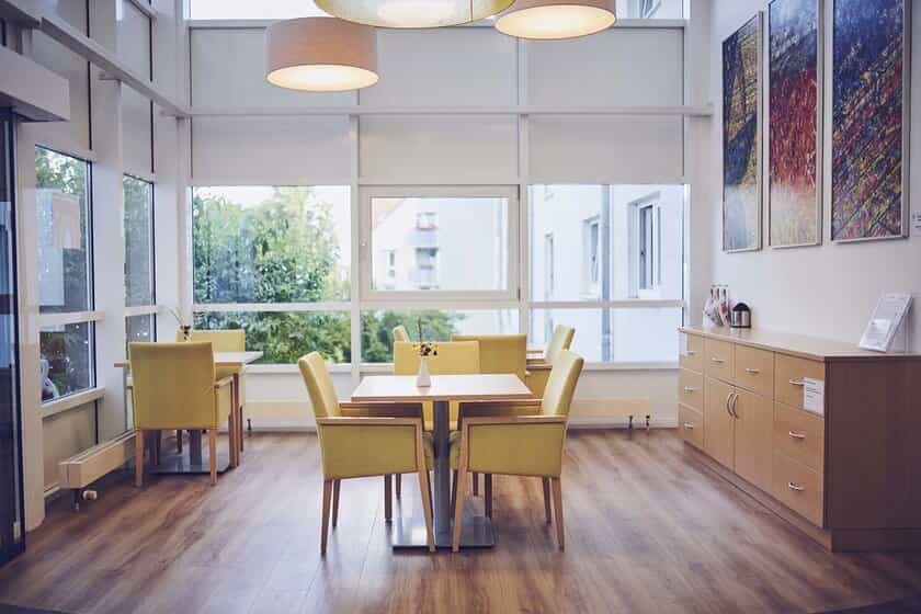 Gesundheits- und Krankenpfleger:in (m/w/d) - Mit Freude ans Werk gehen! Heubach - Johanniter-Pflegewohnhaus Haus Kielwein - Praxia