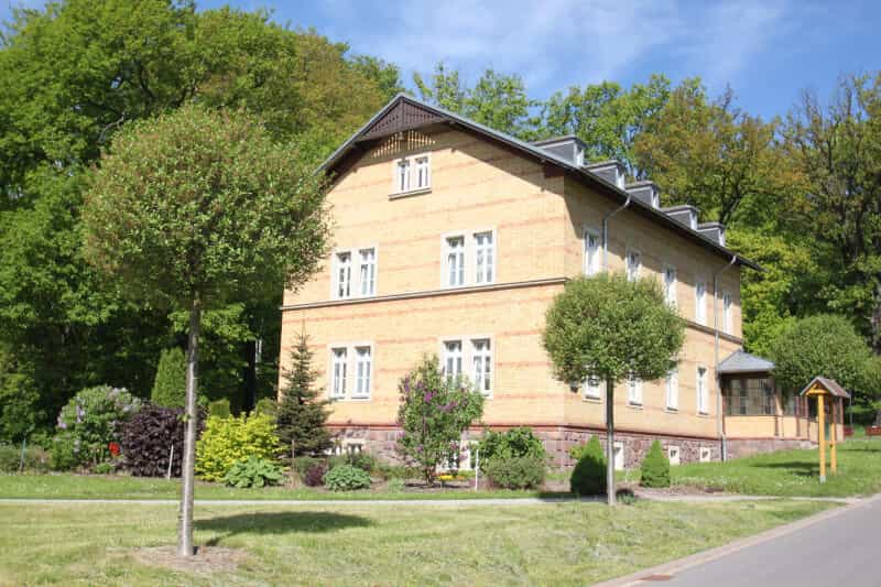 Pädagogische Fachkraft oder Heilerziehungspfleger:in (w/m/d) - Hier sind wir eine Familie! Großweitzschen - Wohnstätte für Menschen mit geistiger Behinderung - Praxia