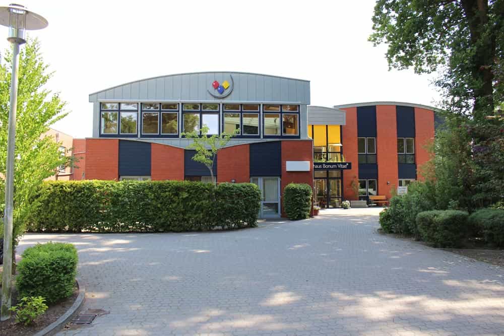 Pflegefachkraft (m/w/d) - Bei uns kannst Du Dich geborgen fühlen! Lingen (Ems) - Bonum Vitae Pflege GmbH - Praxia