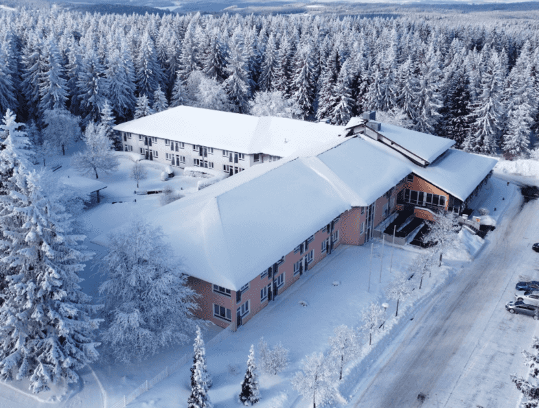 Pflegefachkraft für die Dauernachtwache (m/w/d) - Motiviertes Team sucht zuverlässigen Zuwachs! Neuhaus am Rennweg - Alten- und Pflegeheim Angelikastift GmbH - Praxia