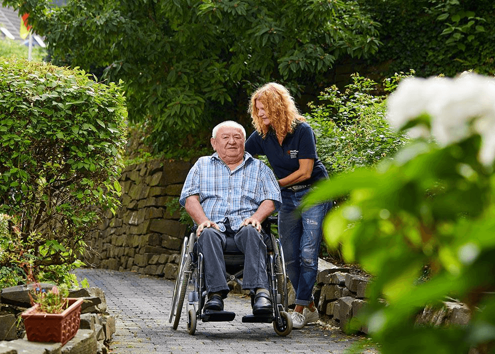 Pflegefachkraft (m/w/d) - Dein neuer Arbeitsplatz in einem Team, auf das Du zählen kannst! Solingen - Gemeinnütziger Hauspflegeverein Solingen e. V. - ambulante Pflege - Praxia