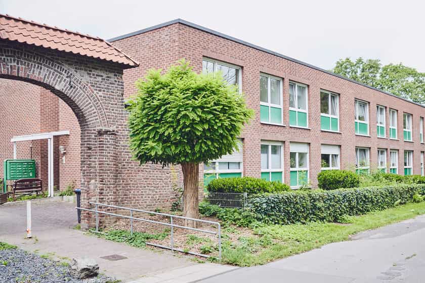 Pflegefachkraft (m/w/d) - Wir begleiten Menschen! Köln - Johanniter-Stift Gut Heuserhof - Praxia