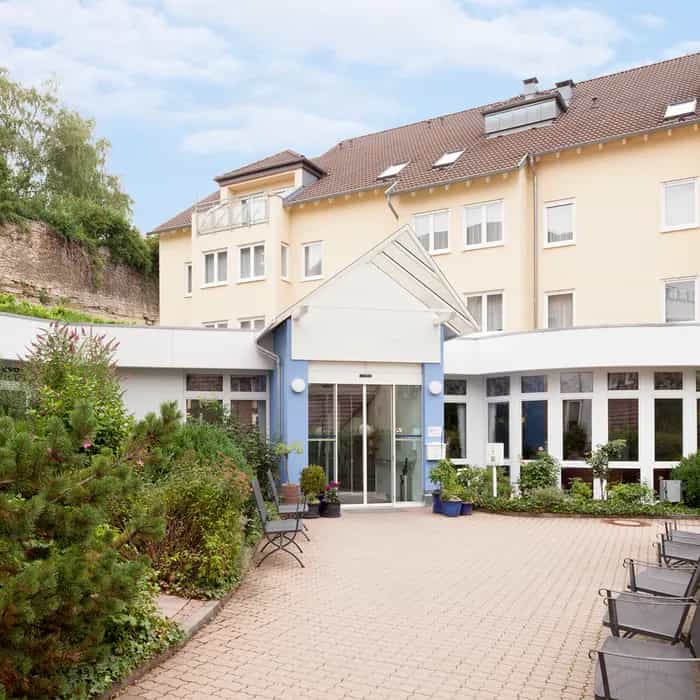 Wohnbereichsleitung (m/w/d) in Vollzeit - Starten Sie mit uns in eine gemeinsame Zukunft!  Erdmannhausen - Haus Edelberg - Senioren-Zentrum Erdmannhausen - Praxia