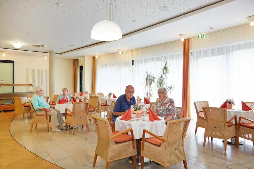 Pflegefachkraft (m/w/d) - Wir bieten Dir alle Möglichkeiten! Hamm - Alloheim Senioren-Residenz Am Kurpark - Praxia