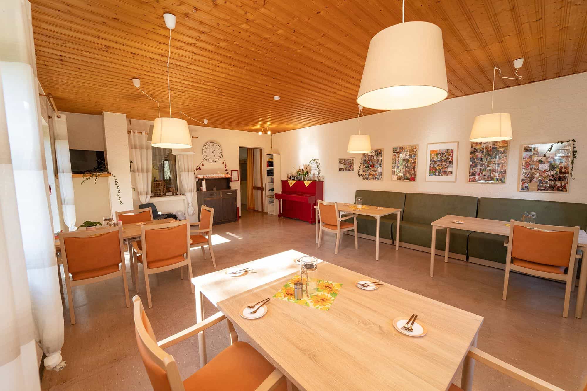 Pflegefachkraft (w/m/d) - Pflege mit Herz Bayreuth - Ruhesitz Stein GmbH - Praxia