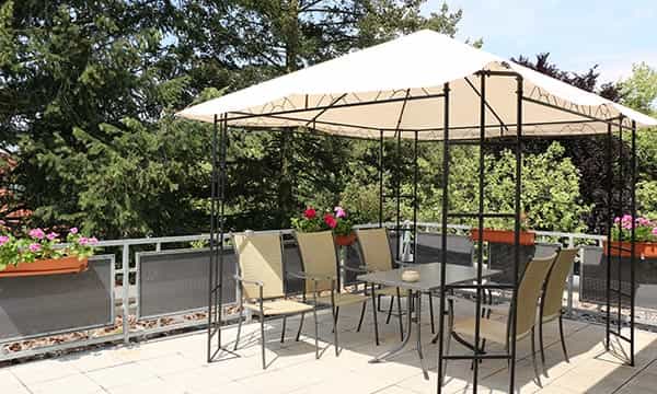 Gelernte Pflegehilfskraft (m/w/d) in Teilzeit (30-35 Std./Woche) - Herzlich willkommen! Potsdam - DSG Pflegewohnstift Babelsberg - Praxia