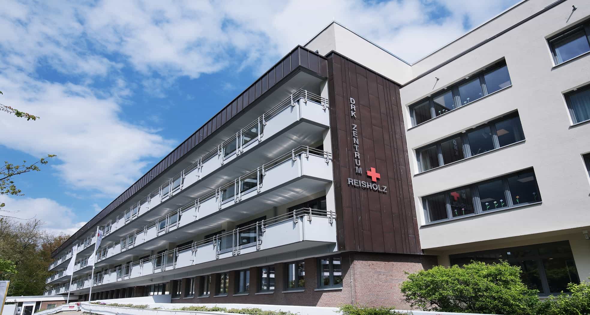 Pflegefachkraft (m/w/d) - Zusammen einfach gut pflegen! Düsseldorf - DRK-Seniorenzentrum Reisholz - Praxia