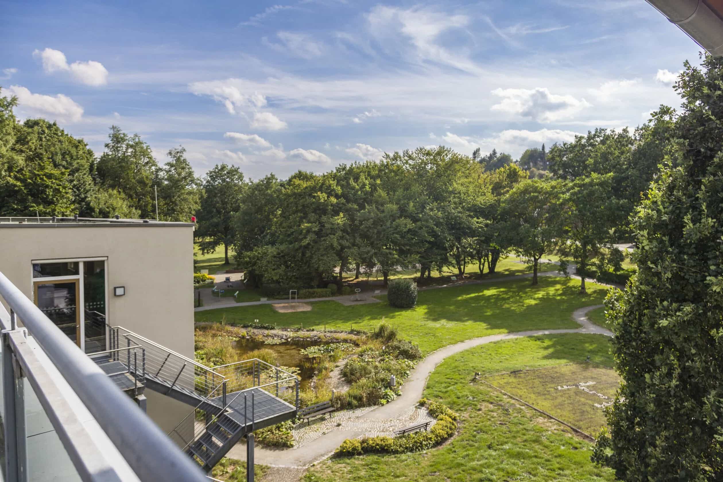 Gesundheits- und Krankenpfleger:in (m/w/d) - Werden Sie Teil des Teams! Bad Wünnenberg - Aatalklinik Wünnenberg - Praxia