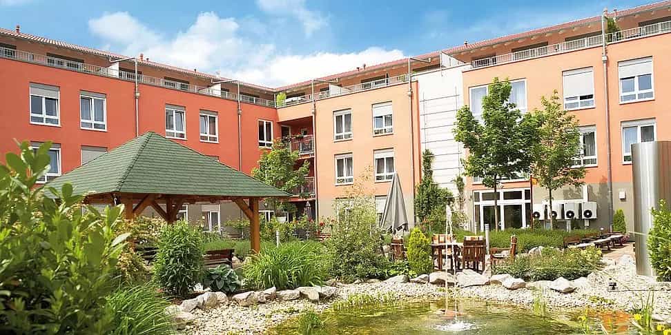 Pflegefachkraft (m/w/d) - Wir freuen uns auf Sie!  Gaggenau - Vitalis Gaggenau - Praxia