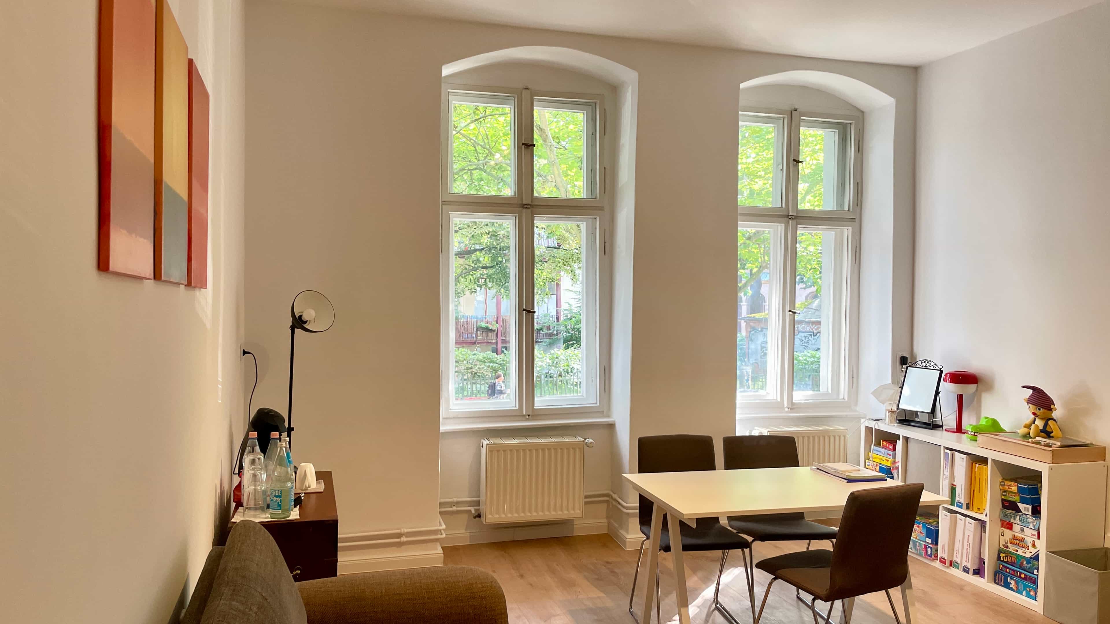 Fachliche Leitung (m/w/d) – Bei uns startet Deine Karriere! Krefeld - Logopädiepraxis Krefeld-Hüls - Praxia