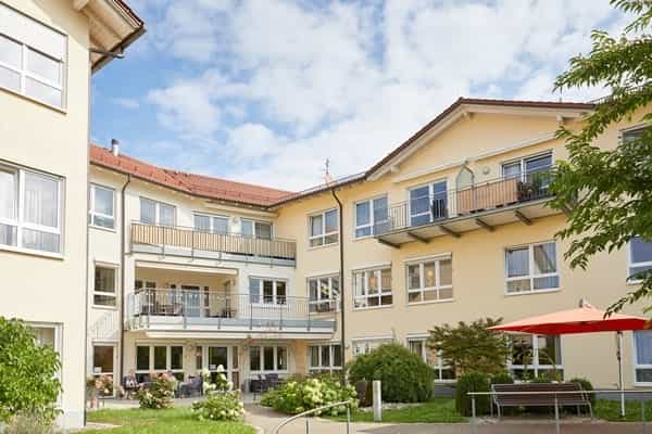 Pflegefachkraft (m/w/d) in Teilzeit - Vielfalt, Fachlichkeit und Perspektiven! Böblingen - Stiftung Liebenau Haus der Pflege St. Hildegard - Praxia