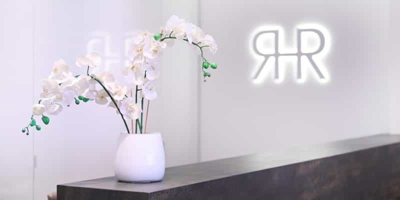 Medizinische:r Fachangestellte:r (m/w/d) mit Erfahrung in der Augenheilkunde - Starten Sie mit uns durch!  Düsseldorf - MVZ RHR Augenärzte GmbH - Düsseldorf - Praxia