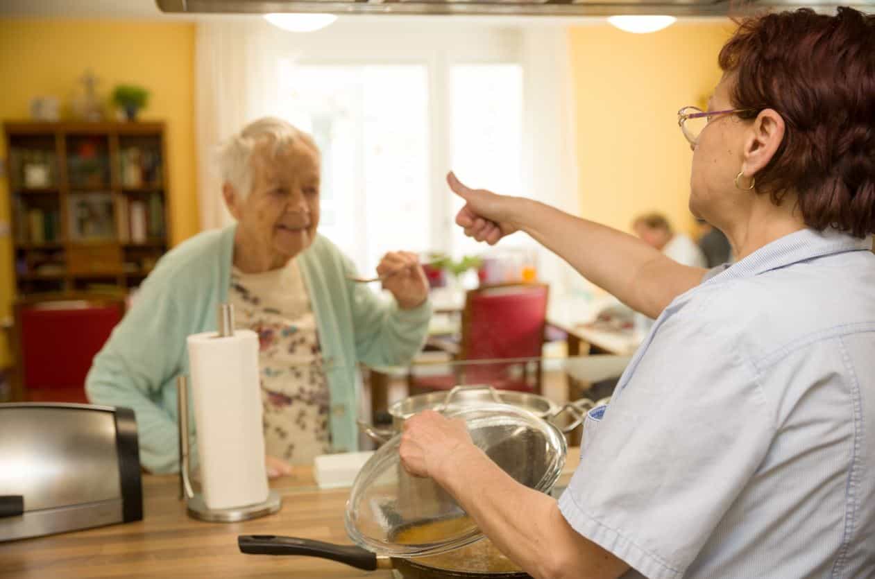 Wohnbereichsleitung (m/w/d) - Werde Teil unseres Teams! Karlsruhe - Caritas Seniorenzentrum St. Franziskus - Praxia