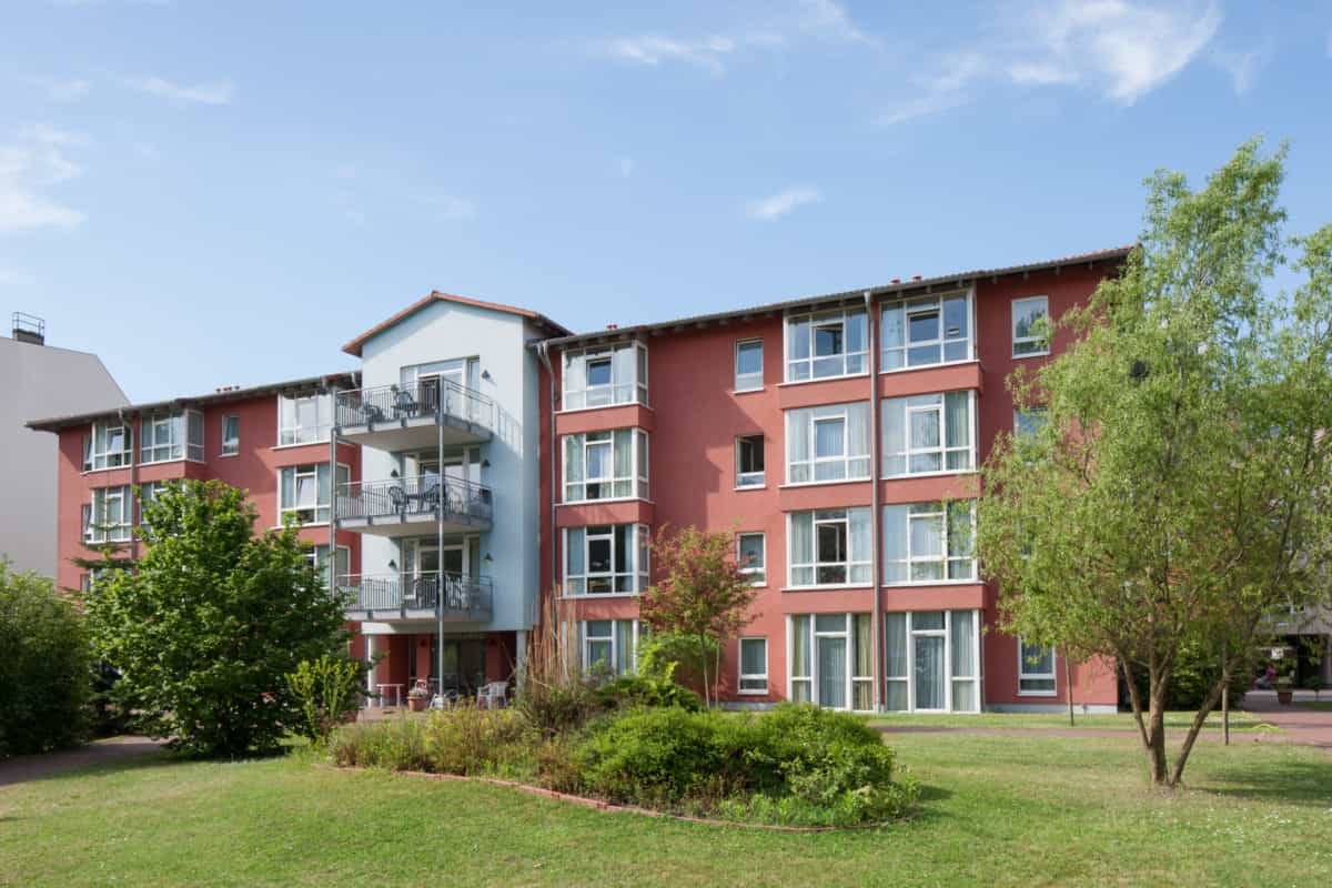 Pflegefachkraft (m/w/d) als Wohnbereichsleitung - Gestalte mit uns die Zukunft! Berlin - Seniorenresidenz Haus Pankow (Fürsorge im Alter) - Praxia