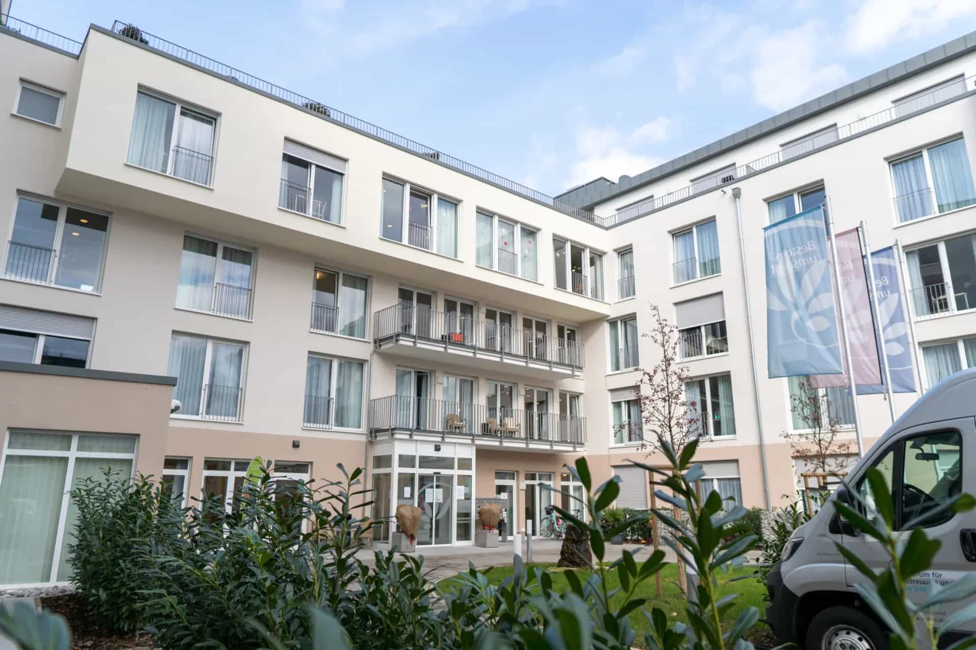 Pflegefachkraft (m/w/d) in Teilzeit - Hier kannst Du durchstarten! Neuwied - Korian - Zentrum für Betreuung und Pflege am Schloss Neuwied - Praxia