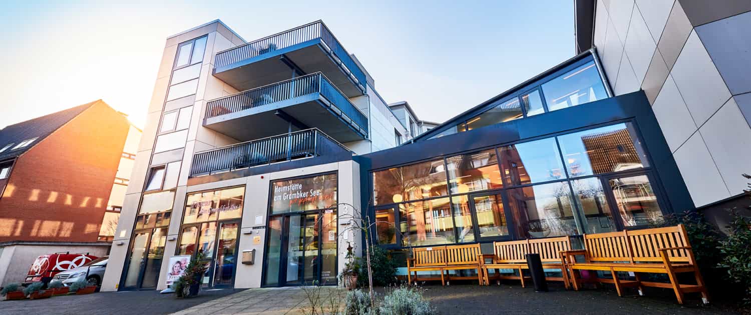 Pflegefachkraft (m/w/d) im Springer:innenpool - Herzlich willkommen! Bremen - Heimstätte am Grambker See - Praxia