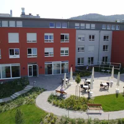 Gelernte Pflegehilfskraft (m/w/d) mit 1- bis 2-jähriger Ausbildung - Wir haben den passenden Job für Sie! Alsbach-Hähnlein - HEWAG Seniorenstift Alsbach-Hähnlein - Praxia