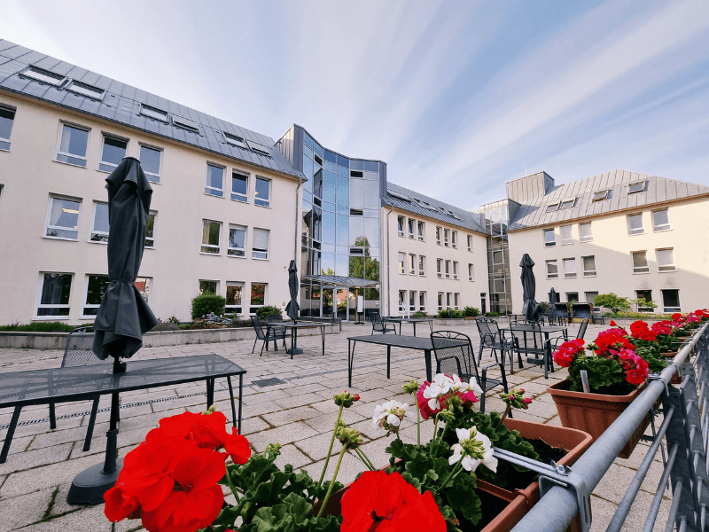 Pflegefachkraft (m/w/d) - Wir suchen Dich! Dresden - Argentum Wohnanlage am alten Elbarm - Praxia