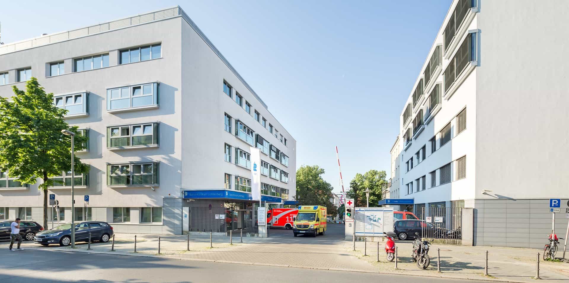 Gesundheits- und Krankenpfleger:in / Altenpfleger:in (m/w/d) für die Gynäkologie/Innere - Aber bitte mit Sana! Berlin - Sana Kliniken Berlin-Brandenburg in Lichtenberg - Praxia