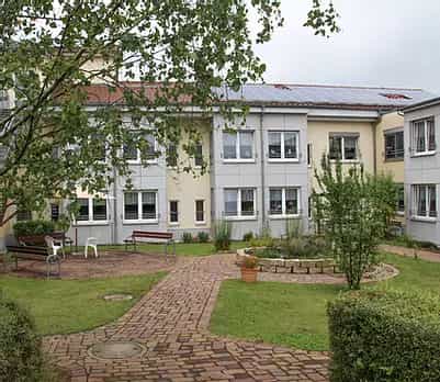 Pflegefachkraft (m/w/d) - Bei uns gibt es immer was zu Lachen! Nossen - ASB Seniorenheim Schöner Blick - Praxia